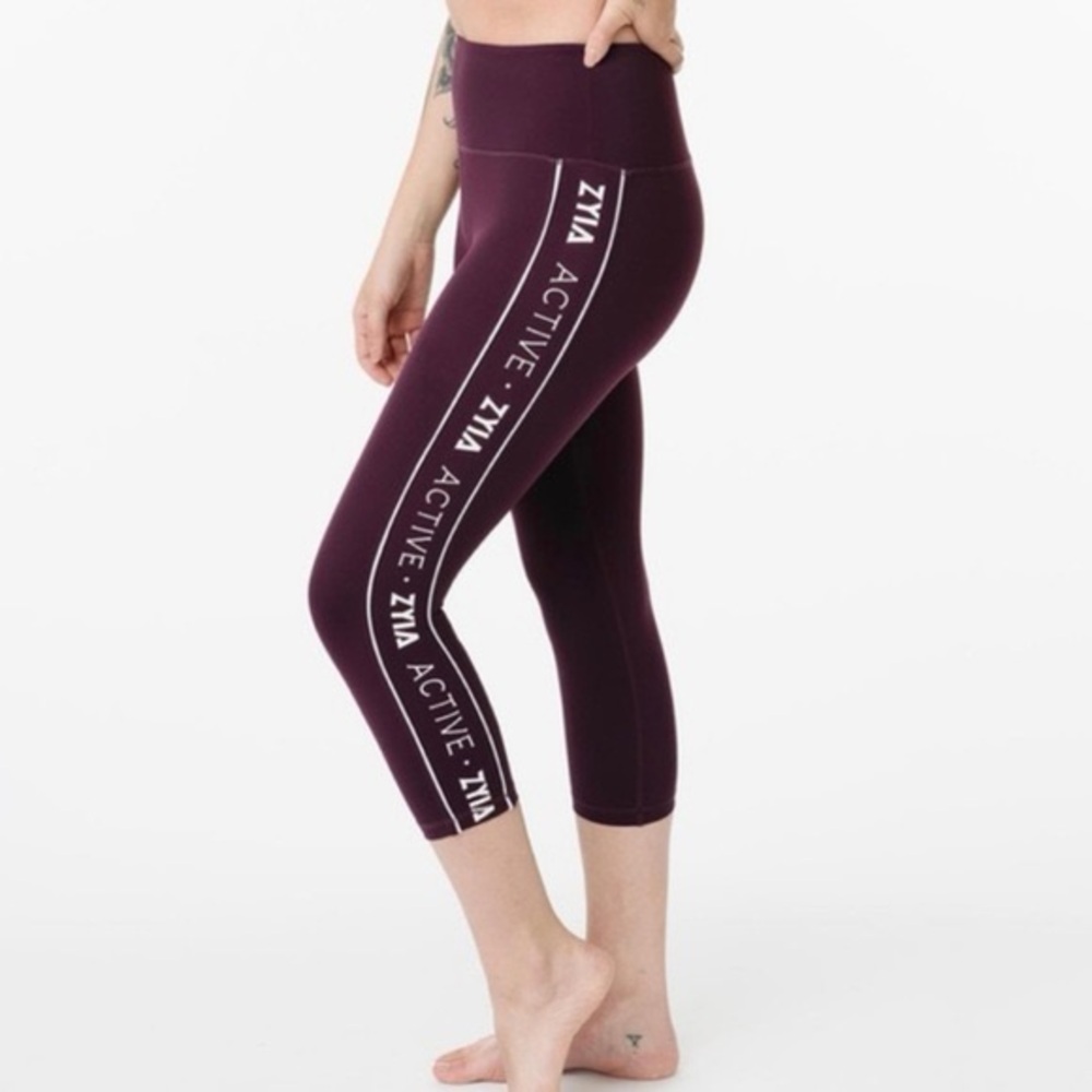 ZYIA Logo Stripe Light n Tight Hi-Rise Crop in Plum Size M 8-10